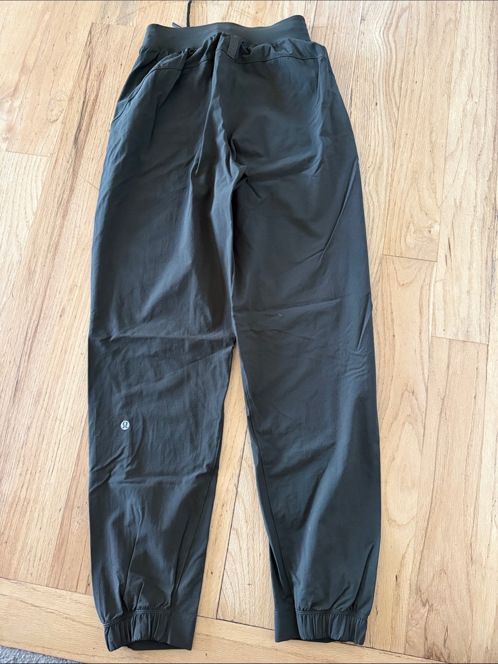 Lululemon military green Jogger Pants - Casual Drawstring Tapered Fit - Picture 4 of 5